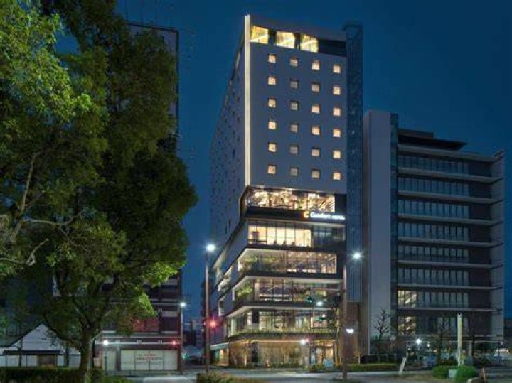 ヒールイン四日市ホテルの幽霊の噂を徹底検証 - 真実とその歴史